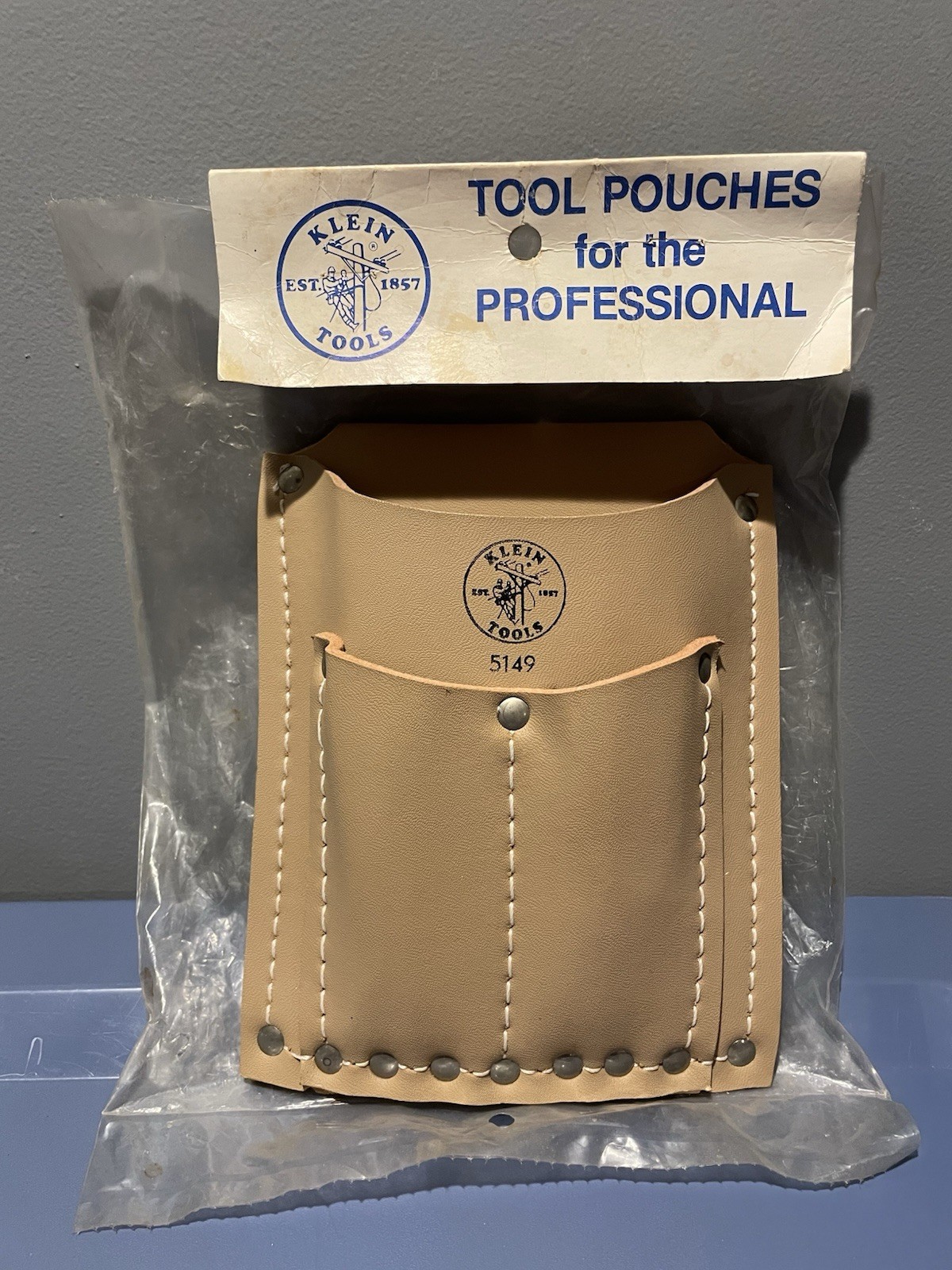 Vintage Klein Tools 5149 3 Pocket Leather Pouch N.O.S. 1990s