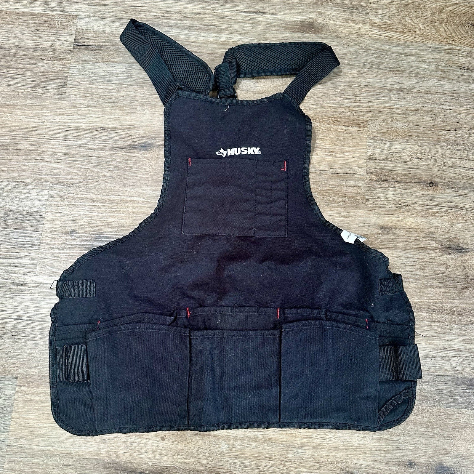 Husky Tools 23 Inch 16 Pocket Black Canvas Bib Tool Apron Workshop Equipment