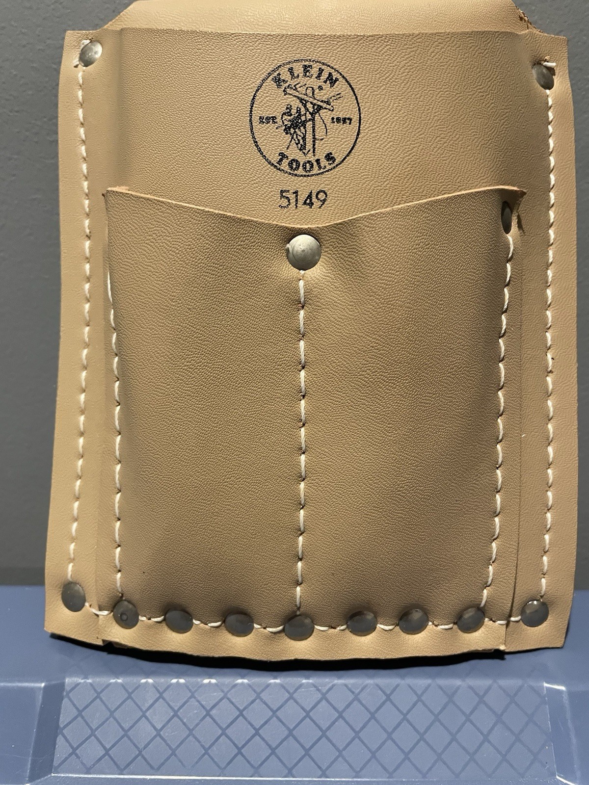 Vintage Klein Tools 5149 3 Pocket Leather Pouch N.O.S. 1990s