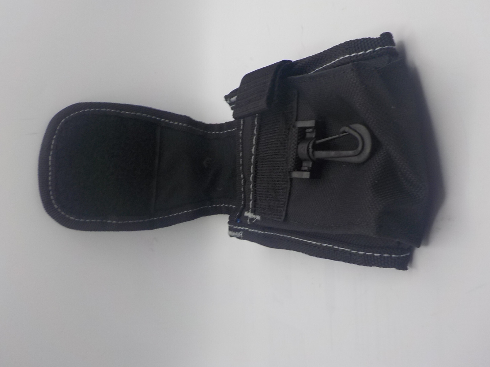 5-Pocket Cell Phone/Tool Holder w/ metal belt clip, snap ring, and tool loop.