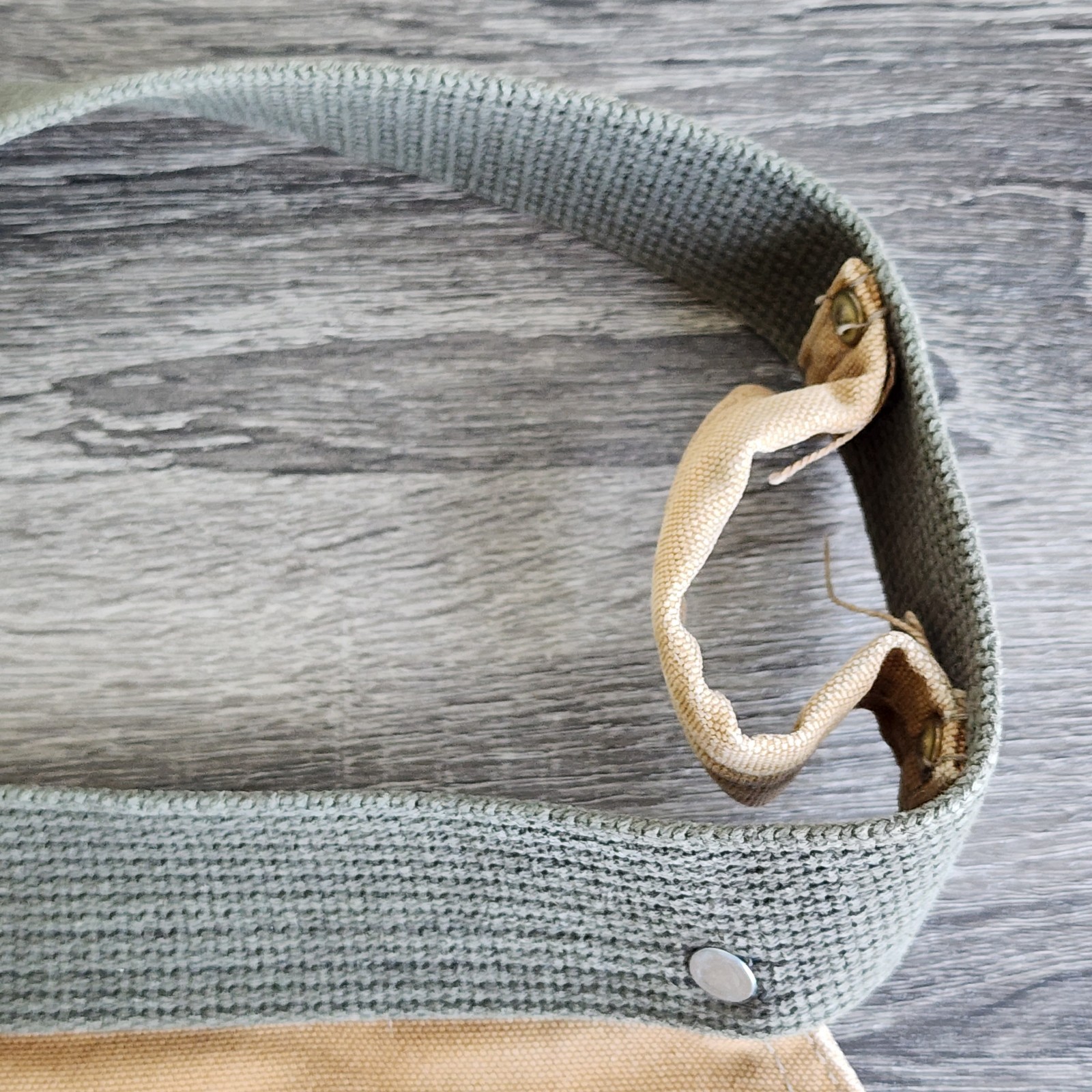 ​Carhartt Heavy Duty Canvas Utility Apron Shop Work Tool Belt Adjustable Strap