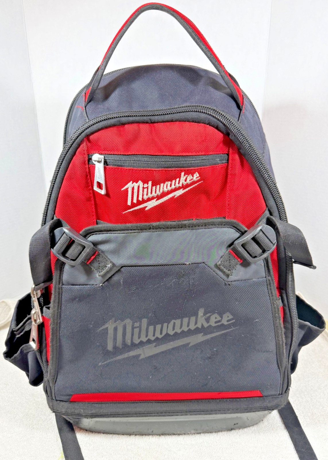 Milwaukee 48-22-8200 35-Pocket Impact Resistant 1680 Ballistic Jobsite Backpack