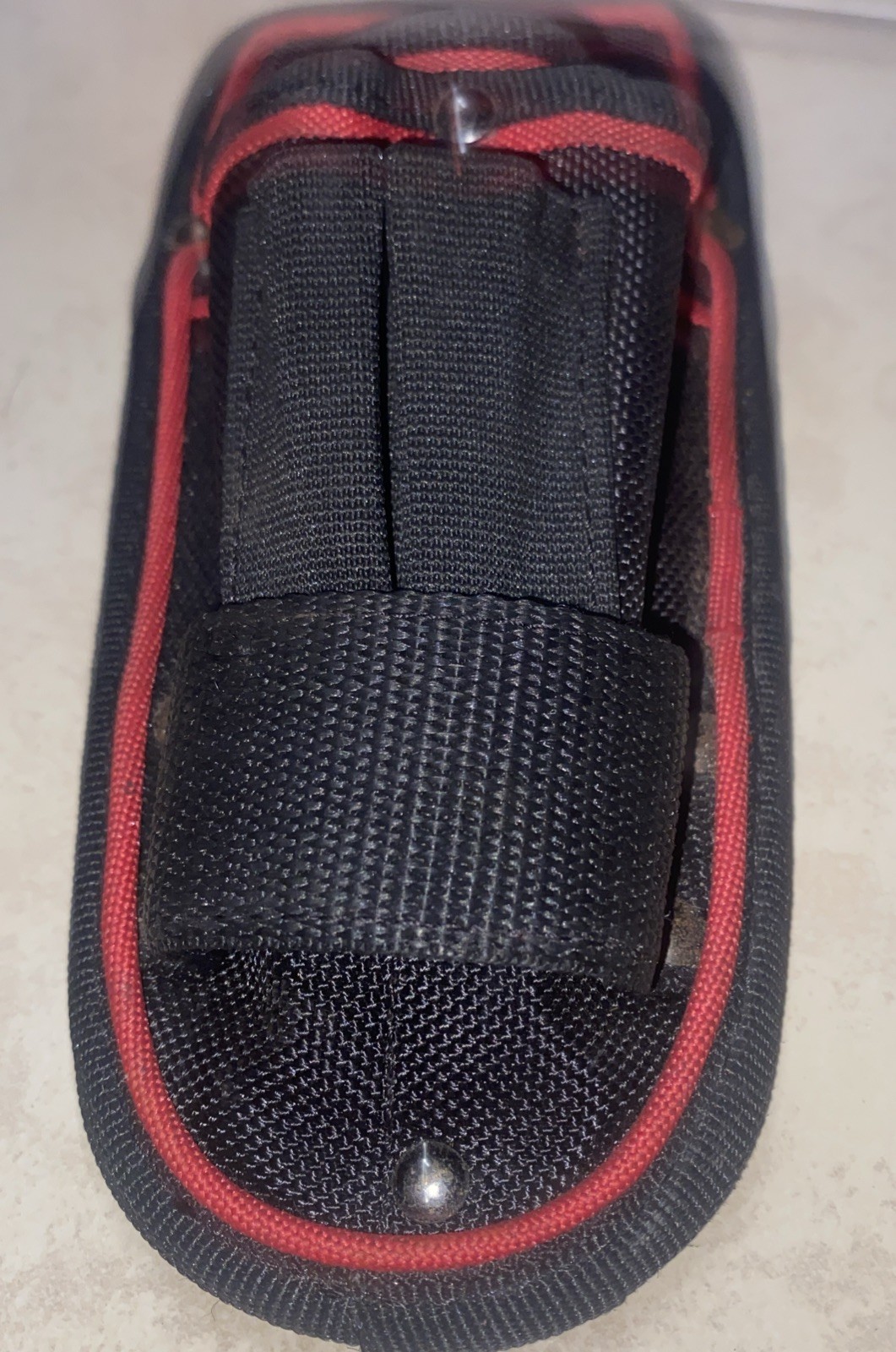 HUSKY HEAVY DUTY SMALL 3 POCKET TOOL POUCH W/BELT CLIP & TAPE MEASURE LOOP