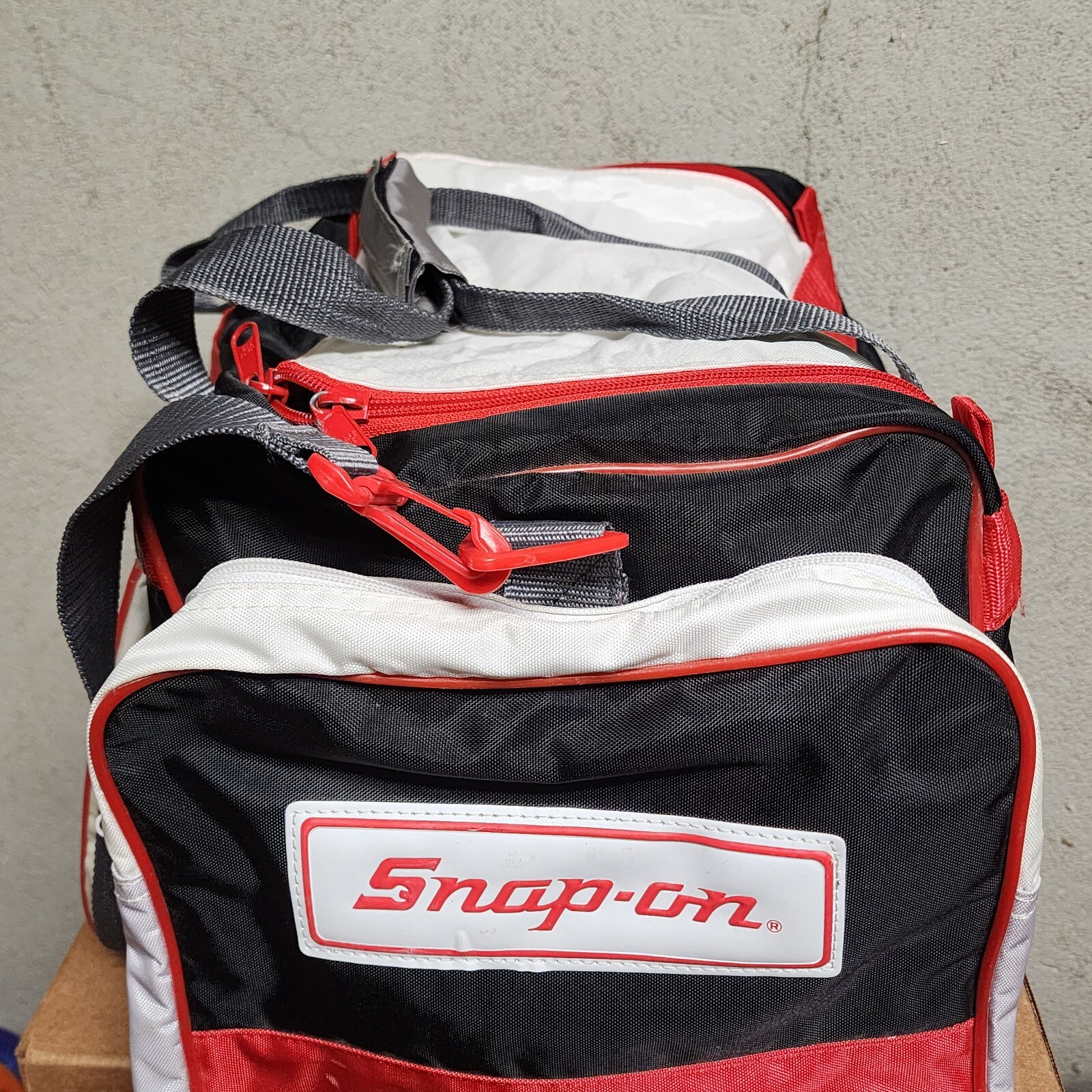 Snap-On 90’s Big TimeTool Duffle Bag Tote Red White Black Vintage