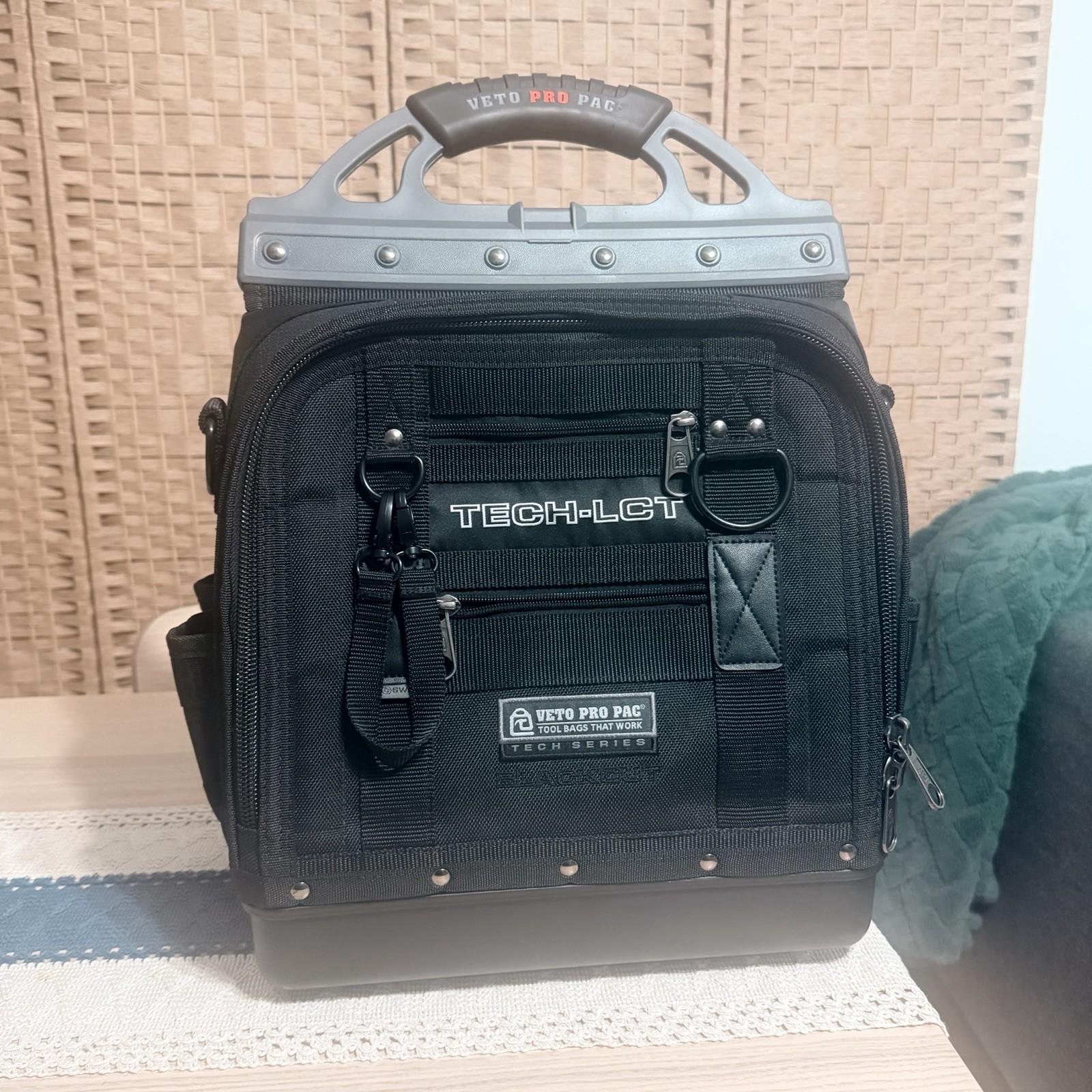 VETO Pro pack TECH-LCT Blackout Tool Bag