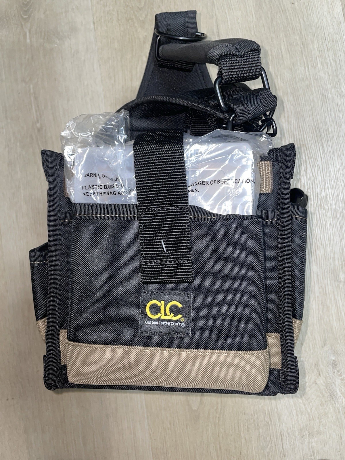 Custom LeatherCraft 1526 25 Pocket Electrical and Maintenance Tool Pouch