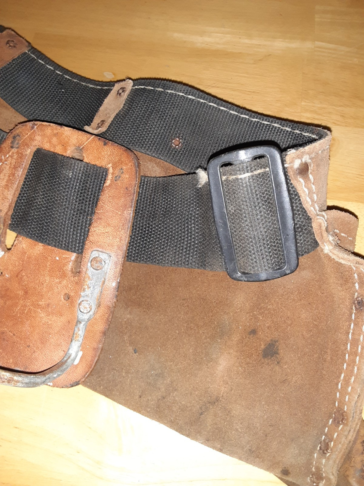 Custom Leather Craft CLC 370X3 Heavy Duty Brown Suede Tool Belt W/Hammer Hook