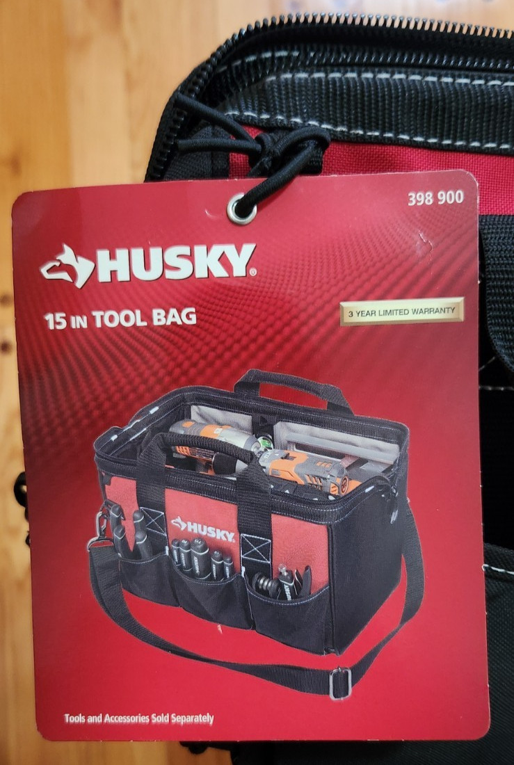 HUSKY 15 INCH TOOL BAG #398 900