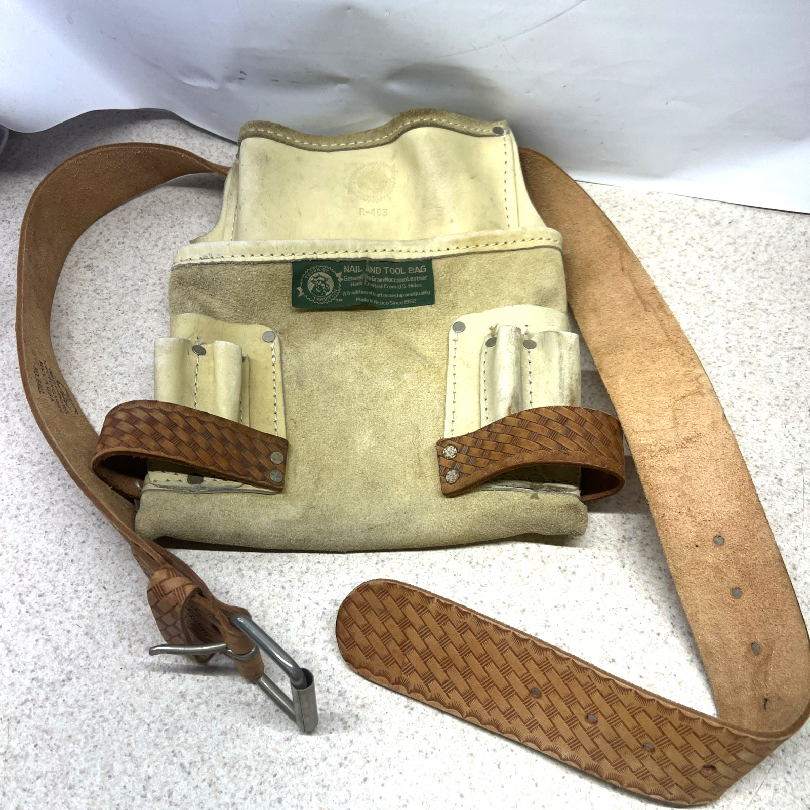 Rooster Tough By Tradition R-483 Nail And Tool Bag w/ Belt Genuine Suede Leather