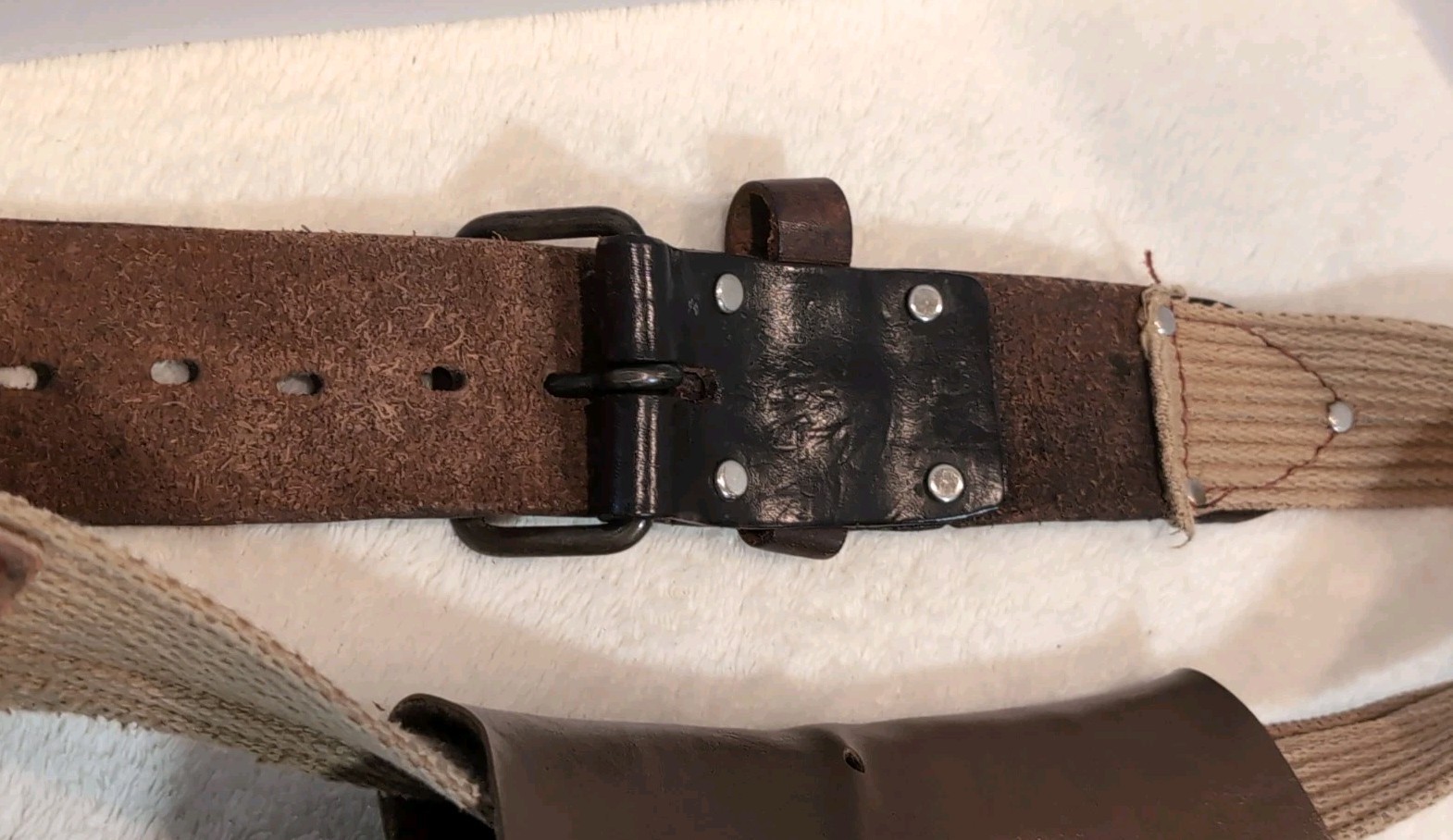 Vintage Weyerhaeuser Leather Carpenter Tool Belt, Nail Pouch, Apron USA Workwear