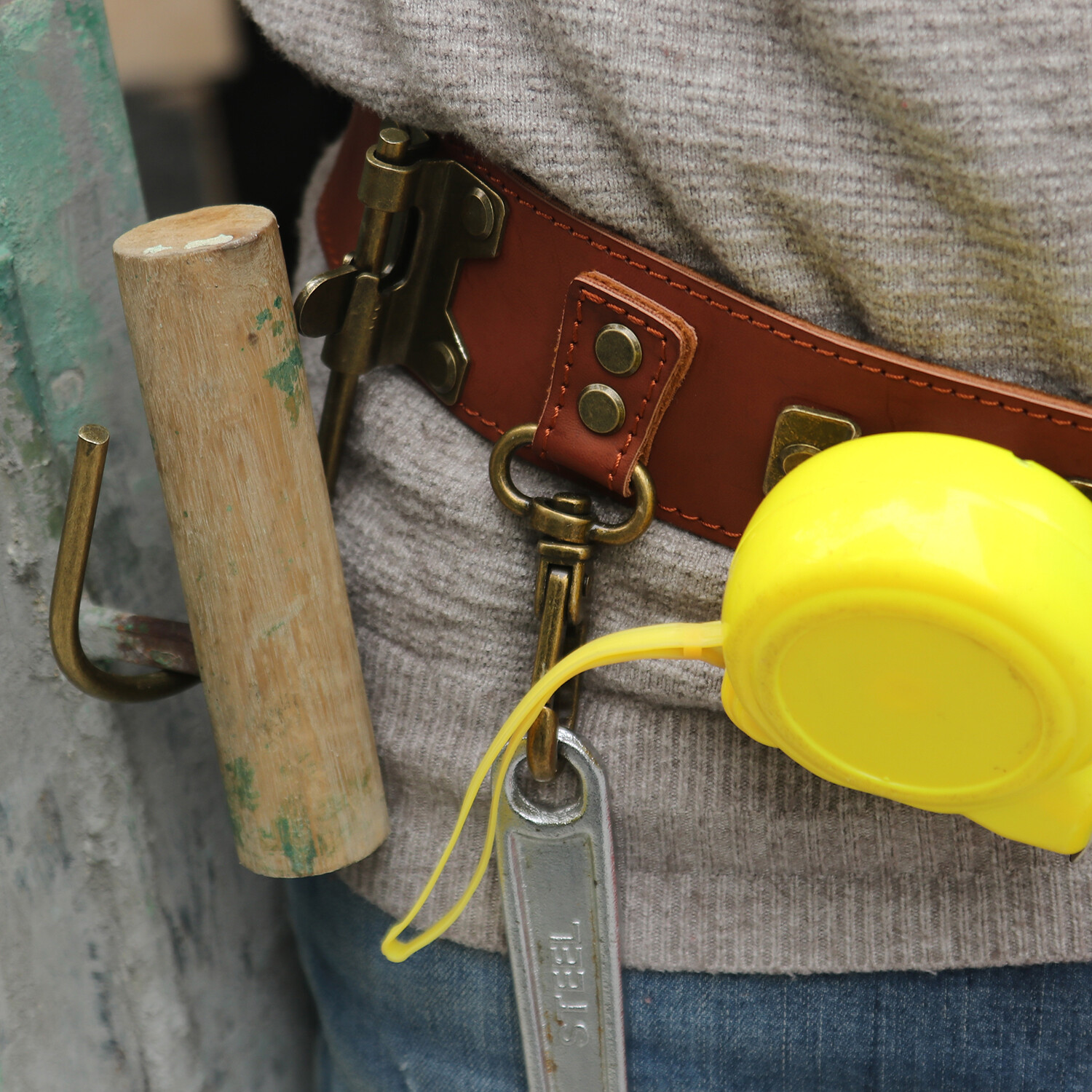 TOURBON Hammer/Wrench/Pliers Hook Holder Electrician Tool Organizer Carrier Belt
