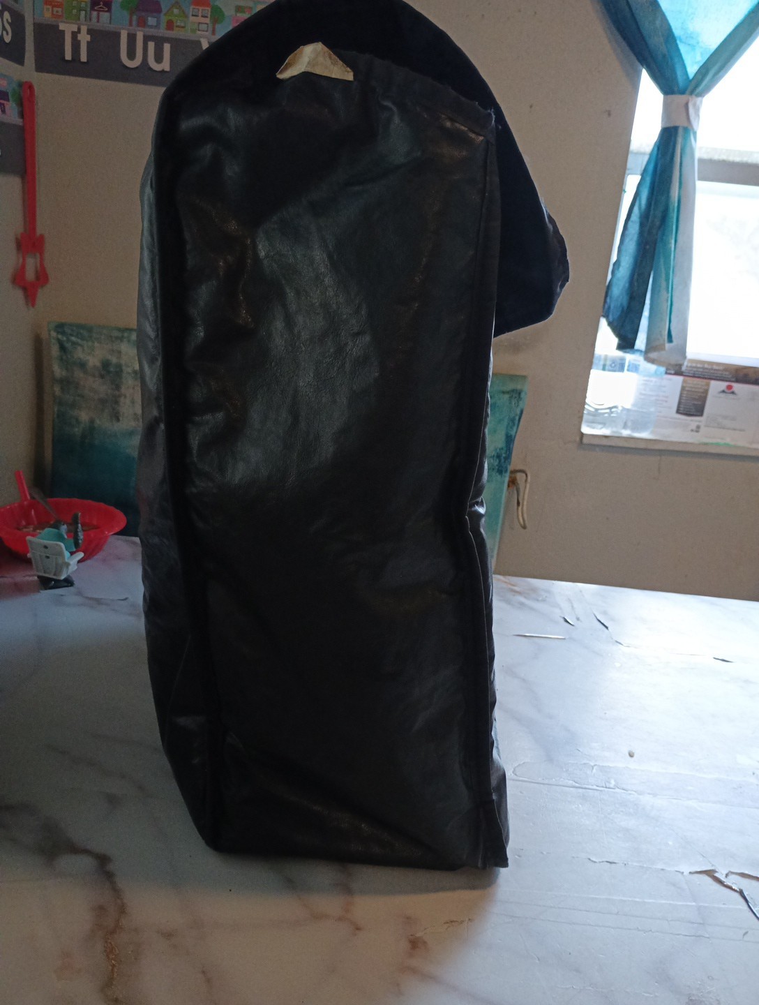 Saw Textiles Black Carrying Bag Faux Leather