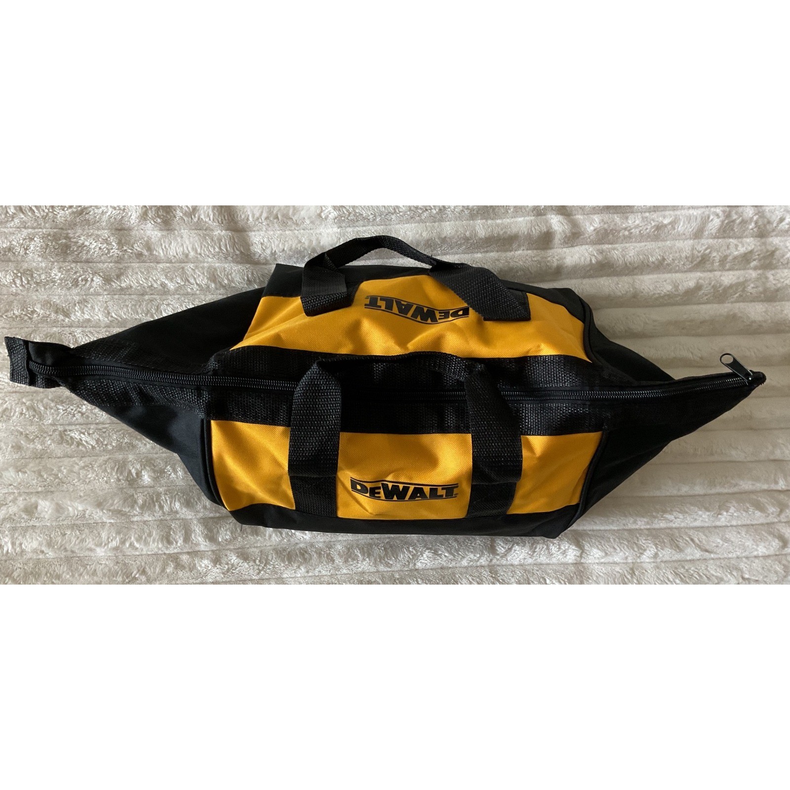 DeWalt NA705139 Heavy Duty Canvas Tool Bag Yellow Black Zippered 13 Inch Medium